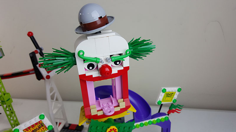 Illustration for article titled LEGO Jokerland Is The Coolest DC Comics Set Yet